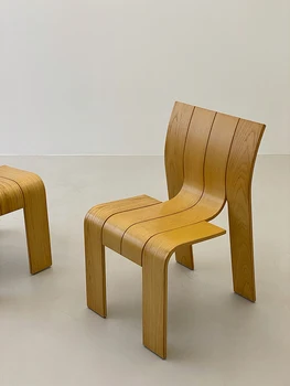 Изогнутый деревянный стул Голландский обеденный стул Бревенчатый Простой Среднеантичный Дизайнерский Сетчатый Красный для гостиной Мебель для дома