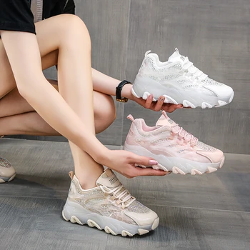 Модная летняя женская спортивная обувь 2023 года, Дышащая комфортная повседневная вулканизированная обувь, Новые женские кроссовки, Розово-белая женская обувь